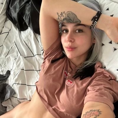 I'm f21 very much wet night sexy vc or sexting unlimited video cum finished... help you. (Dm me ) telegram https://t.co/eV3Vx2YXfI