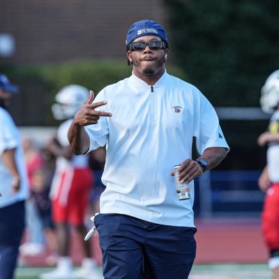 God 1ST⚫ WR/DB/RBCoach/Developer... Owner of -COMPETITOR'S ONLY SPORTS + WR Coach !Passing Game ! . 👐🏽