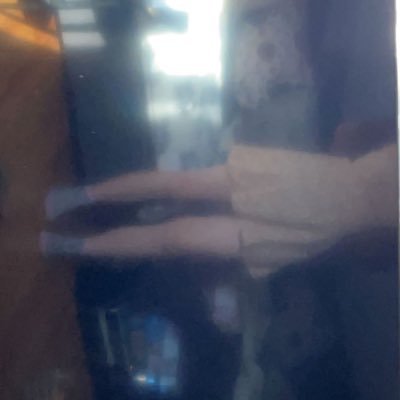 Ellisnotcool's profile picture. #edtwt | 20 | sw 178 cw 167 gw 140 ugw 120 🤍