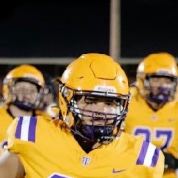 TCHS C/O 27' 🏈| B, FB, #19 | 187lbs | 5’6 | L.L.B, L.L.R🕊️❤️ | (615)-881-5338 | Email: kingshave856@gmail.com |