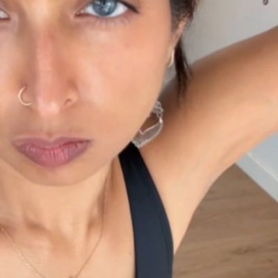 treatyoma's profile picture. here for it