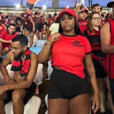 Quisera ser imortal para viver a glória eterna do Flamengo. @rrn_oficial ✊🏾