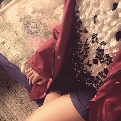 Just a princess fighting to survive & wishing to thrive. Anon (Avi is me). Mental health advocate. Lover of Jesus, music, food, anime, fashion, & glamour. 👑