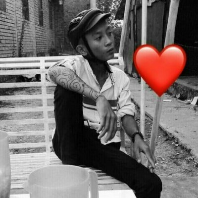 YnThi293953's profile picture. 