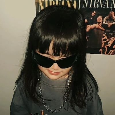 mimenay's profile picture. Patriot