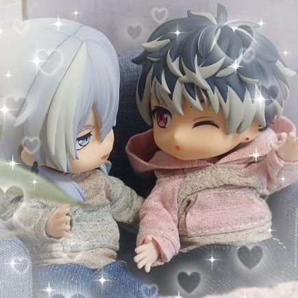 yopi_ym1100's profile picture. 百最推しのRe:vale推し💚🩷
湘南ベルマーレサポになって約20年超💚💙
永遠に森田剛推し❤
最近は薬屋もすきです😘
ぬいちゃんのお洋服作ったりします😁お洋服は二次創作物です☆
昭和生まれの腐おばちゃん。
無言フォローはフォロバしません。ごめんなさい。