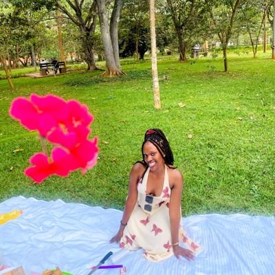 Advocating for maternal health, safe deliveries & women’s empowerment🫄🤱 Shaping brighter beginnings
A student at Africa Health Science university