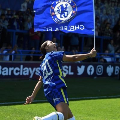 Blue lover 💙 Il Football lover ⚽️Il Chelsea FC 🇸🇻 || Geologist ⚒️🛠️ Il Long Tennis 🎾 || Nike || Cardi B 🥰 || Hooper 🏀