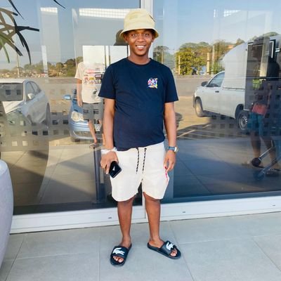 SifisoNyaw2414's profile picture. 