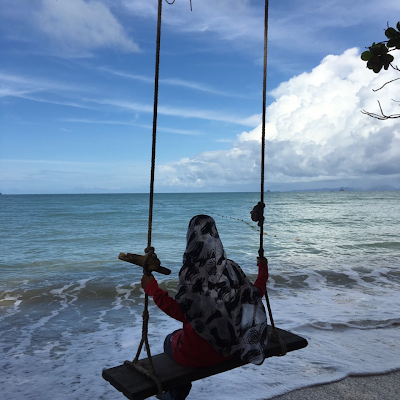 khaliyoh_252536's profile picture. 