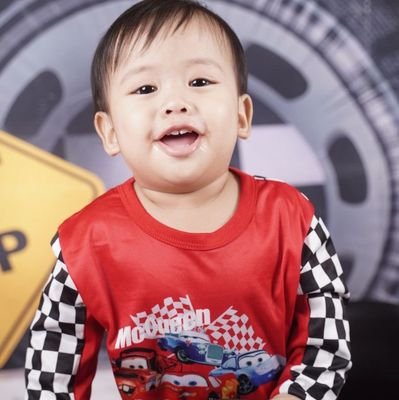 oleic827's profile picture. 