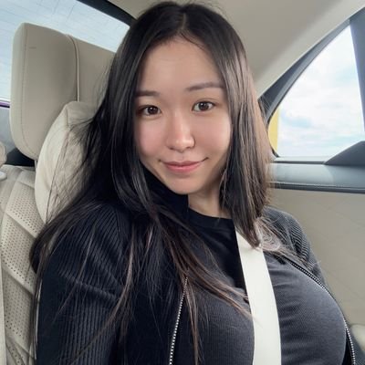 follow up DMs are open for real pleasure — cam shows 🎥, freaky sexting 📱, dripping nudes & videos of me getting off 👅🍑. Down for hookup too 😘 @everyone