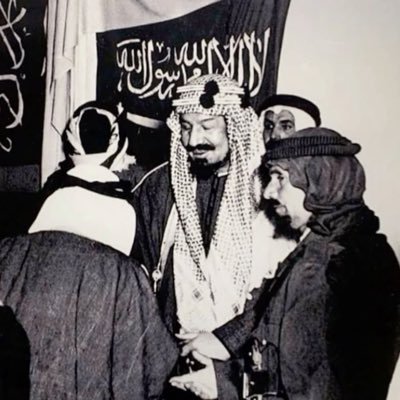 iNada_8S's profile picture. طالبة إذاعه وتلفزيون وسينما بـ @KKUEDUKSA #KKU شغوفة بعالم الإعلام وصناعة المحتوى البصري،مهتمه ومُحِبه لتصوير. -🎞️📺🎬-  https://t.co/xG1vQhwnFr