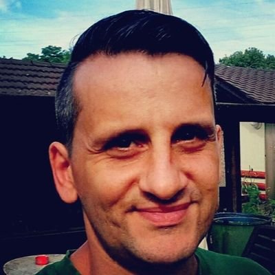 GeorgeRookie76's profile picture. Freiheitsliebend u. Unabhängig. #AfD_Nein #Antisemitische_Linke_NEIN #Terroristischer_Islam_NEIN
#FuckHamas
Gegen jeden Extremismus🤓
🇩🇪🕊☦️🎗