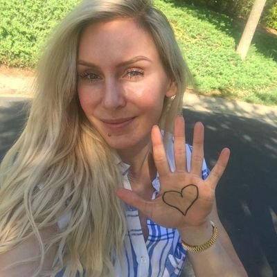 chrlottefl72678's profile picture. 