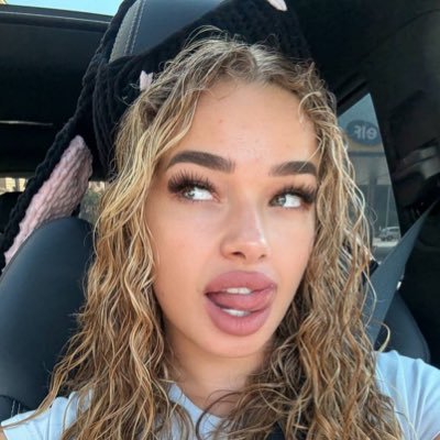 Katy_sancheskii's profile picture. Mi lado más personal 💖🧚