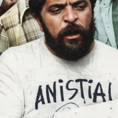 Jornalista!
Vou twittar e vc vai comentar, parecendo um intelectual desmiolado!
São Paulino , Paulista e Paulistano.