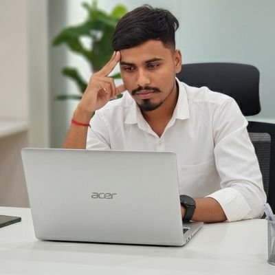 मैं तो पत्थर हूं,मेरे माता -पिता शिल्पकार है, मेरी हर तारीफ के वो ही असली हकदार...!! ,