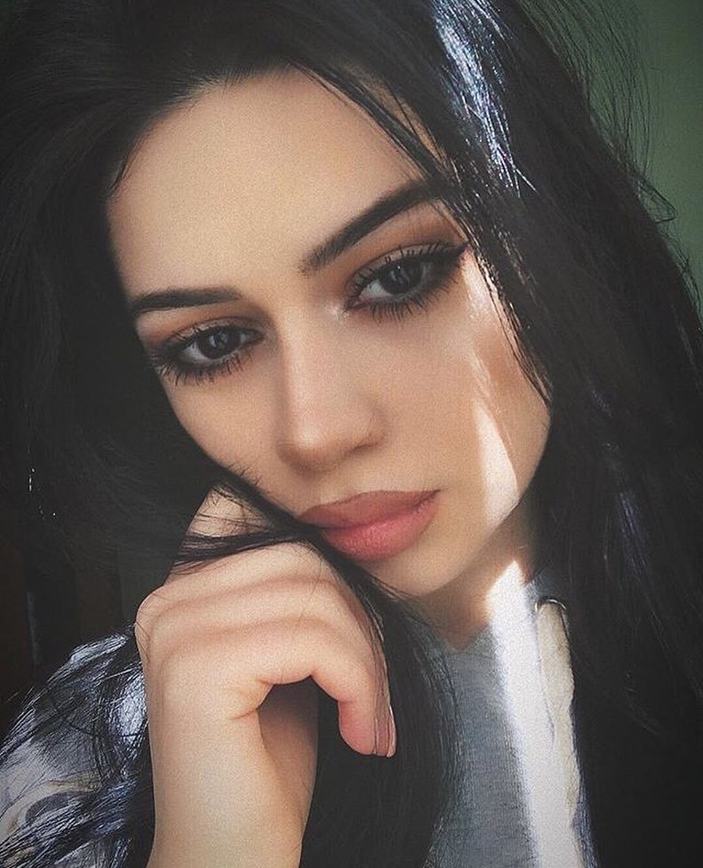 Elisabeth Collier Profile