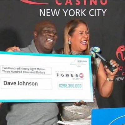 DaveJohnson617's profile picture. I’m Dave Johnson, Powerball lottery winner of $298million. I’m giving out $30,000 to my first 1k followers on Twitter.