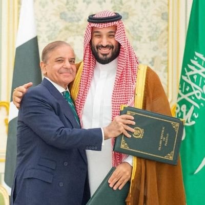 Shoaib_Jalip's profile picture. Proud supporter of PMLN 🇵🇰 | Die-hard fan of Lahore Qalandars 🏏 | Passionate about politics and cricket | Believer in unity and progress. #Libra #Pakistani