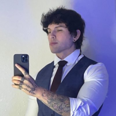 Trevor_wagner45's profile picture. Gamer dude 18+