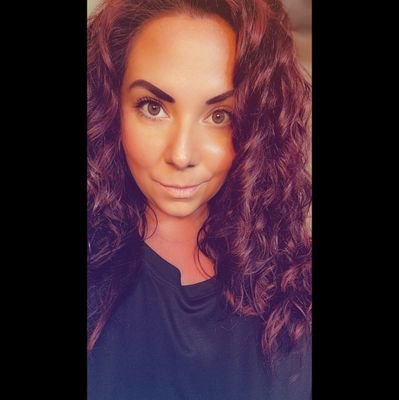 Just a girl with some Chunky Nuggets. Alt acct is @chunkynuggets_2 🍒
Backup acct @layinglow26 💨