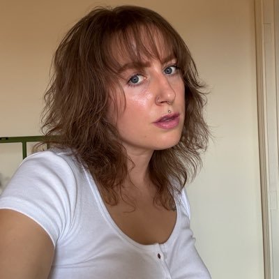 writer & artist—big vegan and anti-capitalist energy—she/her—ACAB—no swerfs no terfs