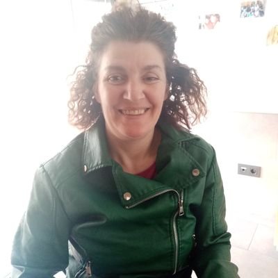 Abril, 19 años con ESCLEROSIS MÚLTIPLE. 10 años, Voluntariado con Personas SinTecho, , 2 años, en Bolivia 🇧🇴, ProVida.
#ZurbaránRockBurgos2025 🥰❤️🤗