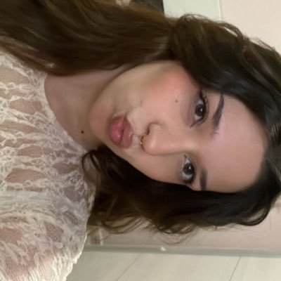 Tengo un gato que se llama París y SÍ tengo papá @hxchissshhh
