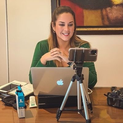 MaiJohnson0's profile picture. John 8:32 ✝️ The truth will set you free. I live by faith, not fear. Patriot 🇺🇸 Bitcoin Mama ❤️
#TruthMatters #FaithOverFear #AmericaFirst #Bitcoin #Invest