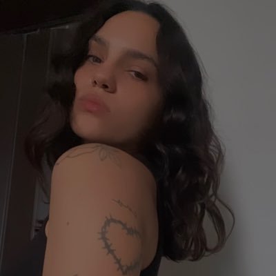 escribí un libro y soy estudiante de letras, pero aquí eso no importa