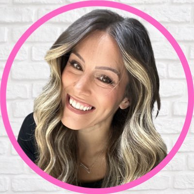 Coordinator of Student Activities @24prideofgk Proud New Yorker. Lover of learning, tech and empowering the future generations Follow me on IG @mrscorio
