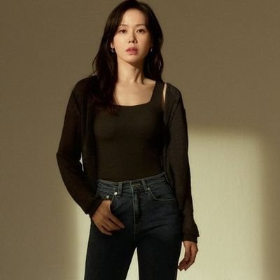 binjin0310's profile picture. Sometimes the wrong train takes you to the right station