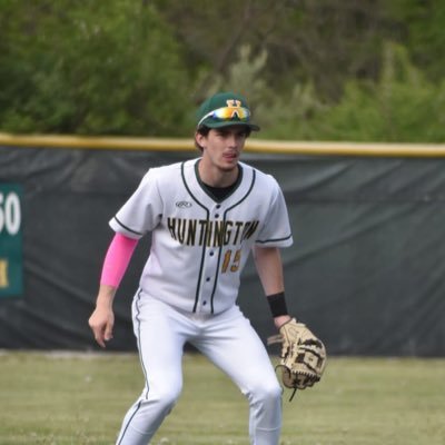 C/O 26| 3.2 GPA| 3rd base, Second Base, Outfield, and Pitcher| Huntington High School Wv| Email/bradleyjohn0122@icloud.com phone |304-617-7568|