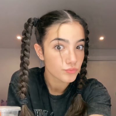 border_nb's profile picture. 🔥living the pornosexual lifestyle🔥