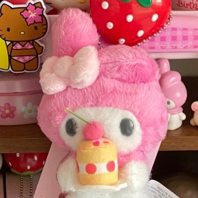 ☆彡彡 If I have to live a nightmare, at least let it have glitter — Shiny Blom ♧⌞⌝🍓
!!⚡
(𝕊𝕙𝕖/𝕙𝕖𝕣)