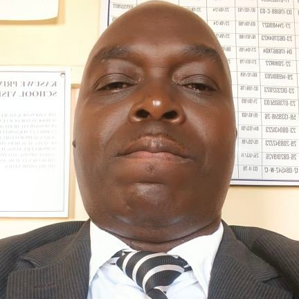 LovemoreCh492's profile picture. 