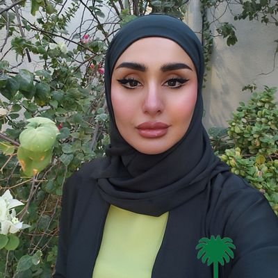 صحفية سعودية.مستقلة التفكير. الإنسانية أولًا.ماجستير MBA