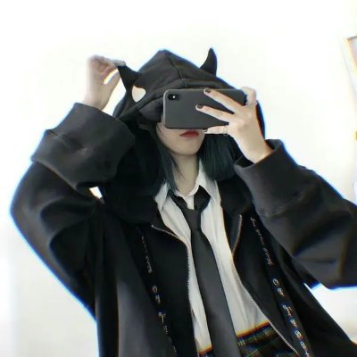 munson453087361's profile picture. Daydreaming explorer & avid mindfulness collector.