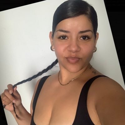 🎧FREQUENCY DEALER🤝🏼MEDICINE WOMAN🌱• Owner of IG:Word_Of_Mouth__ & SoFull__Ent • Soundcloud-DJ 100K • #SoFull #DMVWordOfMouth #DMVFinestDJ