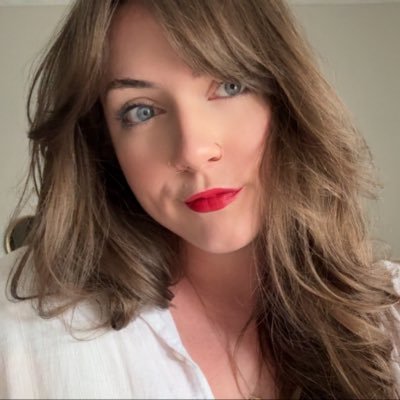 zoeebeh's profile picture. dude i cry literally every day