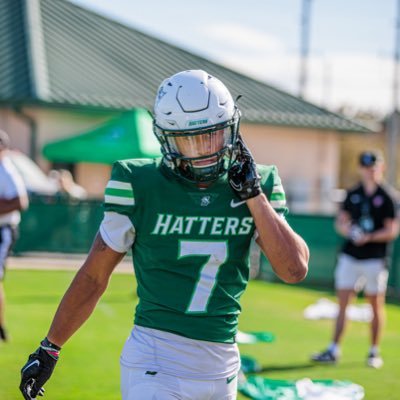 WR| 6’2 200Ibs 1 year of eligibility | for@er D1 FCS transfer| NCAA ID: 2103125780|