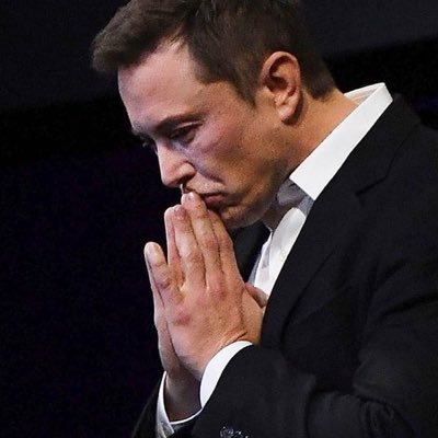 emusk_privxx's profile picture. 