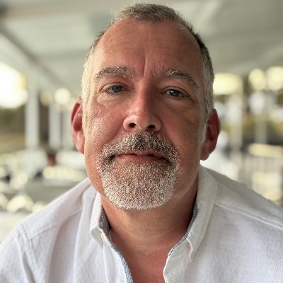 Writer, designer and artist. Avid reader and music fan. Currently seeking agent for my debut novel, Come Together, and freelance writing opportunities.