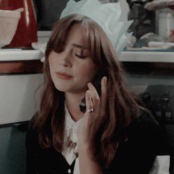 fairytalevibez's profile picture. 🖤