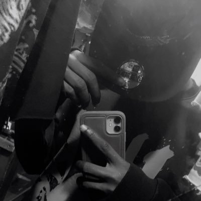 Chr62325Chris's profile picture. Chelsea💙

First account got banned follow up I’ll follow back❤️🤲