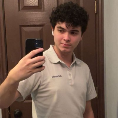 22 | Texan Latino | Onlyfans Creator | Foot Fetish Creator | Pay Up 🤑: https://t.co/1rZhDRTUZu | Fully Nude On: https://t.co/vvsRdOKXEZ