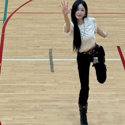 focus on Daegu line #SUGA (#MinYoongi, #AgustD) & solo #HEIZE (#JangDahye #Tteok or #Hedduck)