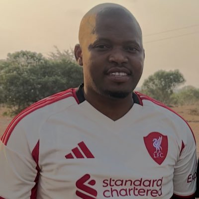 ☆street graduate☆ mamelodi sundowns fan☆husband material☆1st black president of kuvukiland☆99% zulu tweets